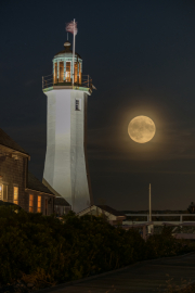 Harvest-Moon-over-Scituate-Lighthouse