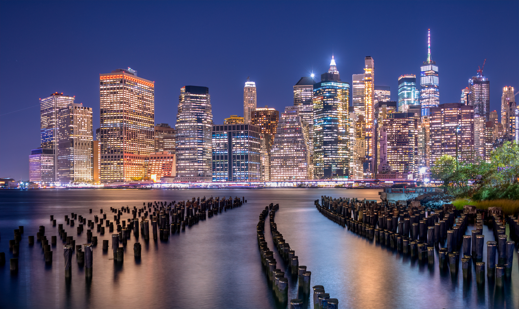 Manhattan-Skyline-at-Night Manhattan-Skyline-at-Night